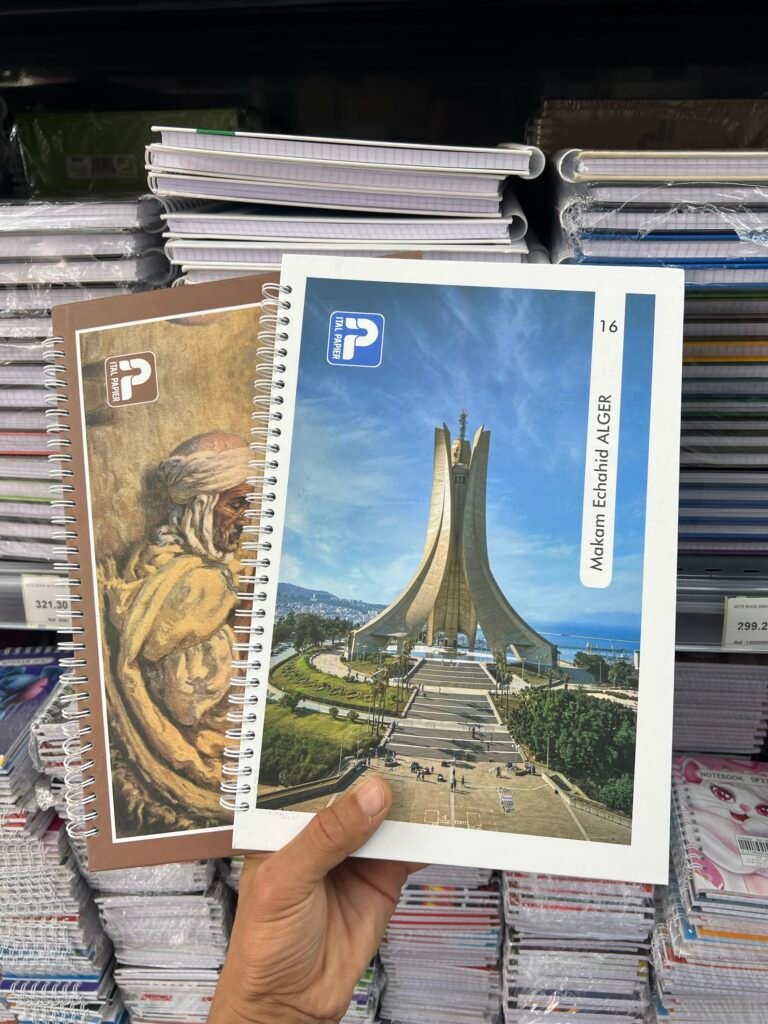نوت بوك ايطال
