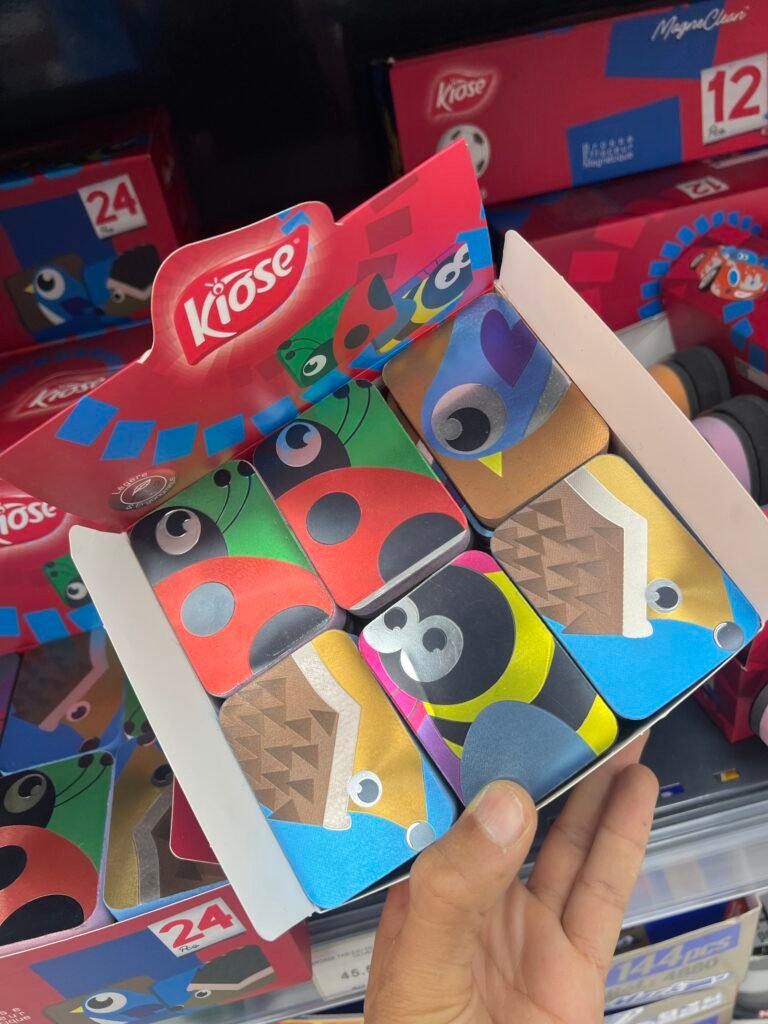 ممسحة سبورة موتيف
